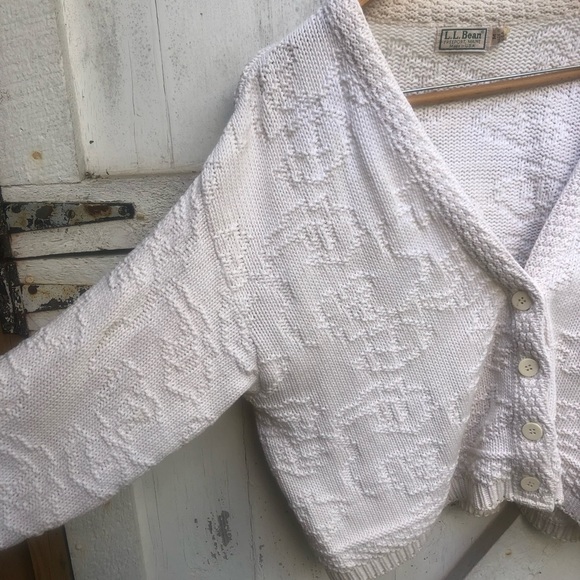 SOLD-Vintage L.L. Bean 100% cotton cardigan made in USA - Picture 6 of 14